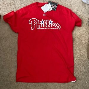 Never worn Phillies T Shirt